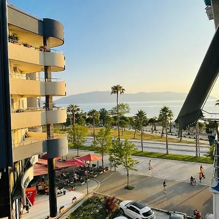 Agetina's Apartament Wlora